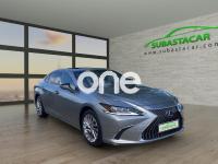 LEXUS ES 2020
