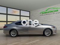 LEXUS ES 2020