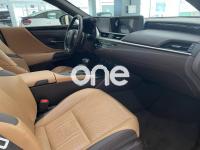 LEXUS ES 2020