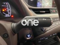 LEXUS ES 2020