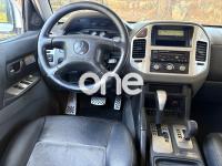 MITSUBISHI Montero 2006