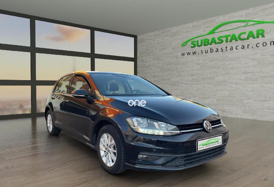 VOLKSWAGEN Golf 2019