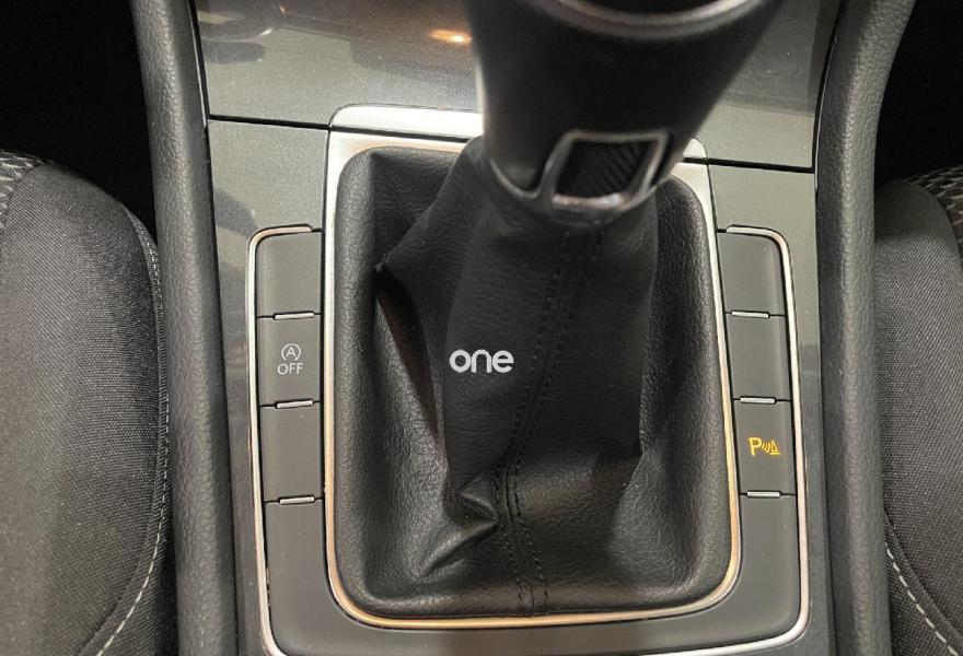 VOLKSWAGEN Golf 2019