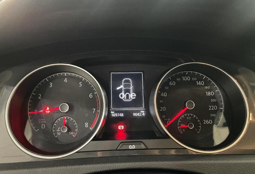 VOLKSWAGEN Golf 2019