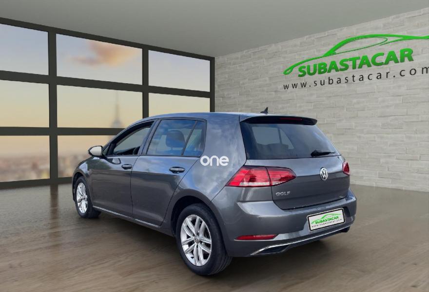 VOLKSWAGEN Golf 2019
