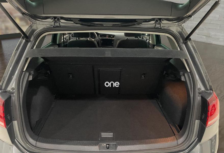 VOLKSWAGEN Golf 2019