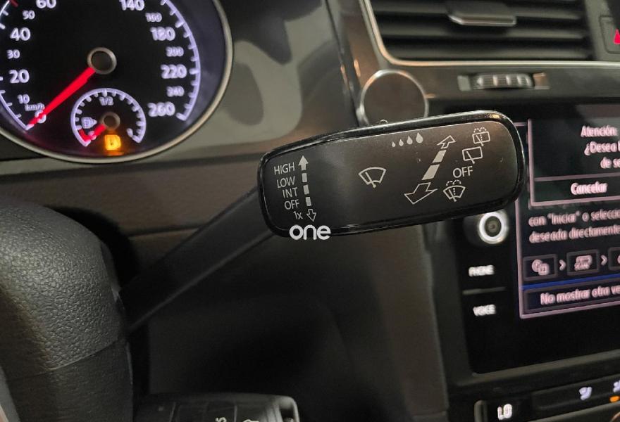 VOLKSWAGEN Golf 2019