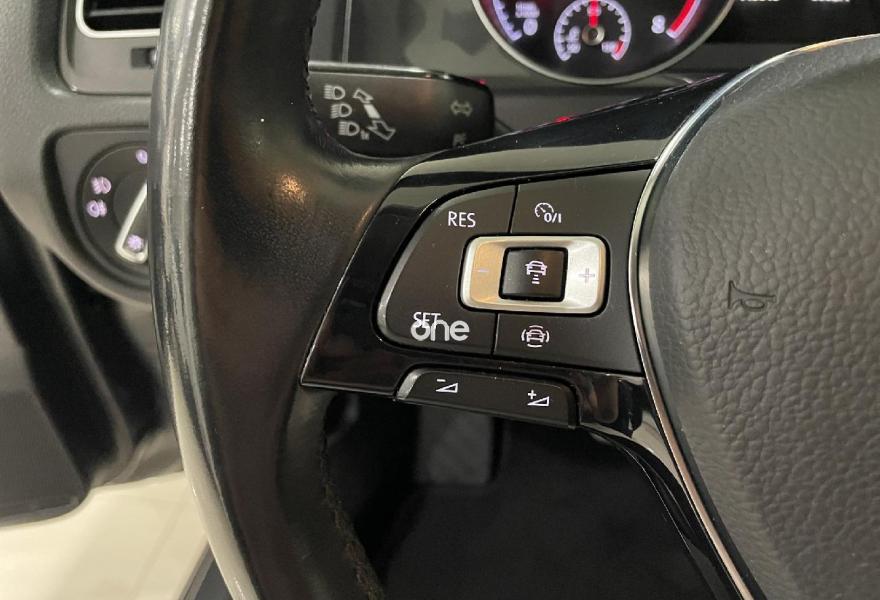 VOLKSWAGEN Golf 2019