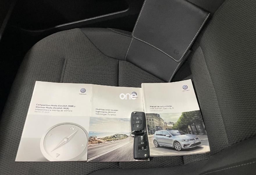 VOLKSWAGEN Golf 2019