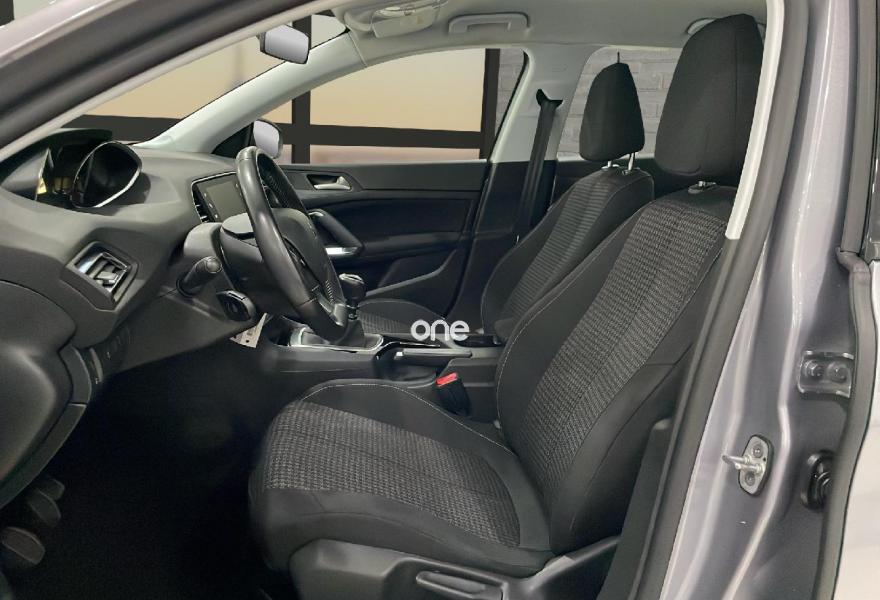 PEUGEOT 308 2020