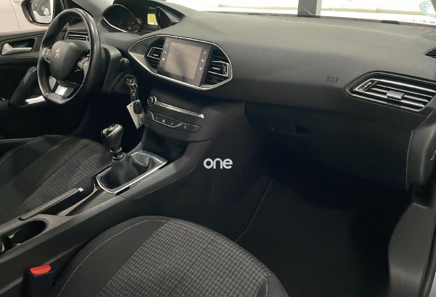 PEUGEOT 308 2020