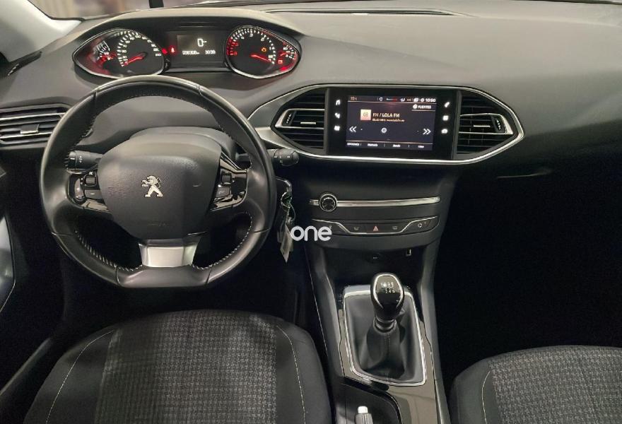 PEUGEOT 308 2020