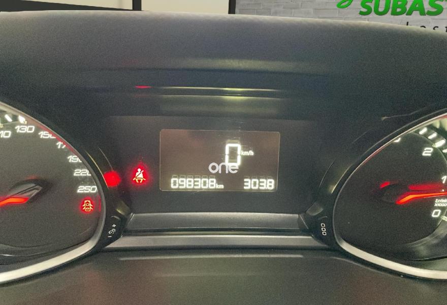 PEUGEOT 308 2020