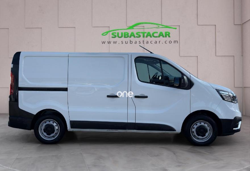 RENAULT Trafic 2023