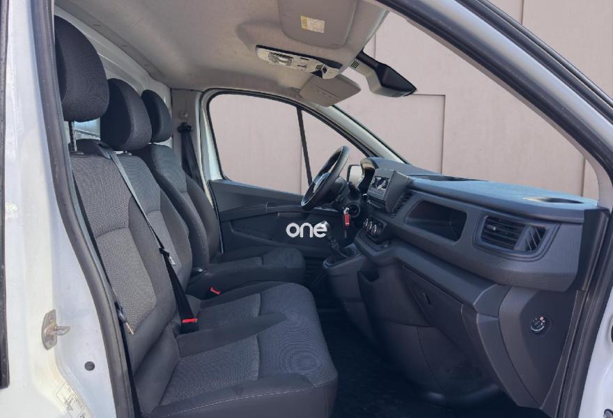 RENAULT Trafic 2023