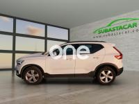 VOLVO XC40 2020