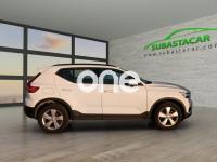 VOLVO XC40 2020