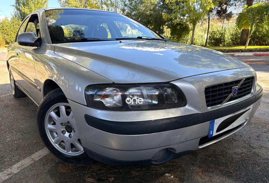VOLVO S60 2003