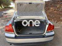 VOLVO S60 2003