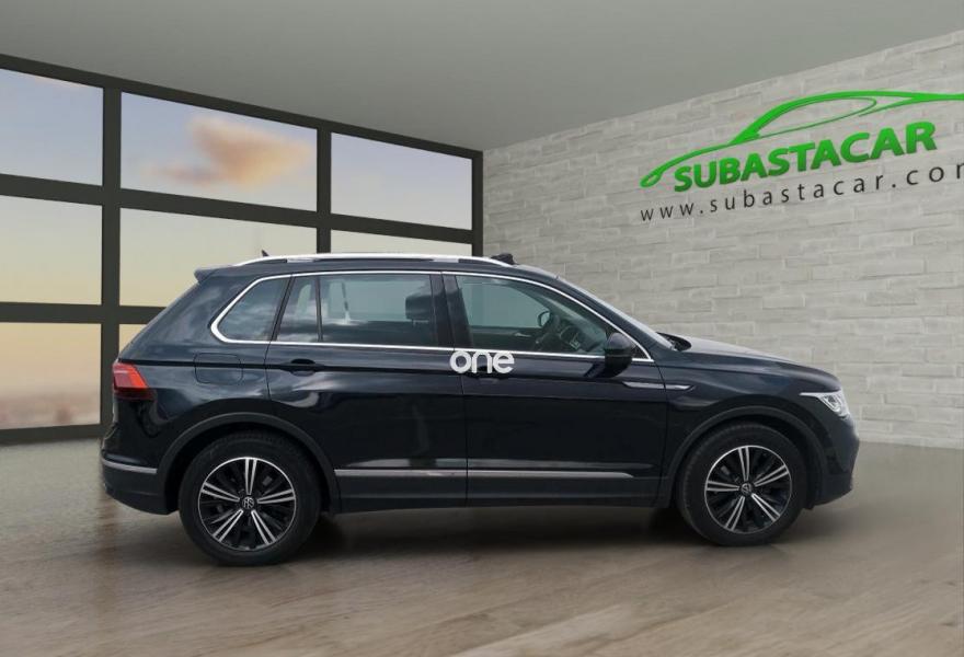 VOLKSWAGEN Tiguan 2021