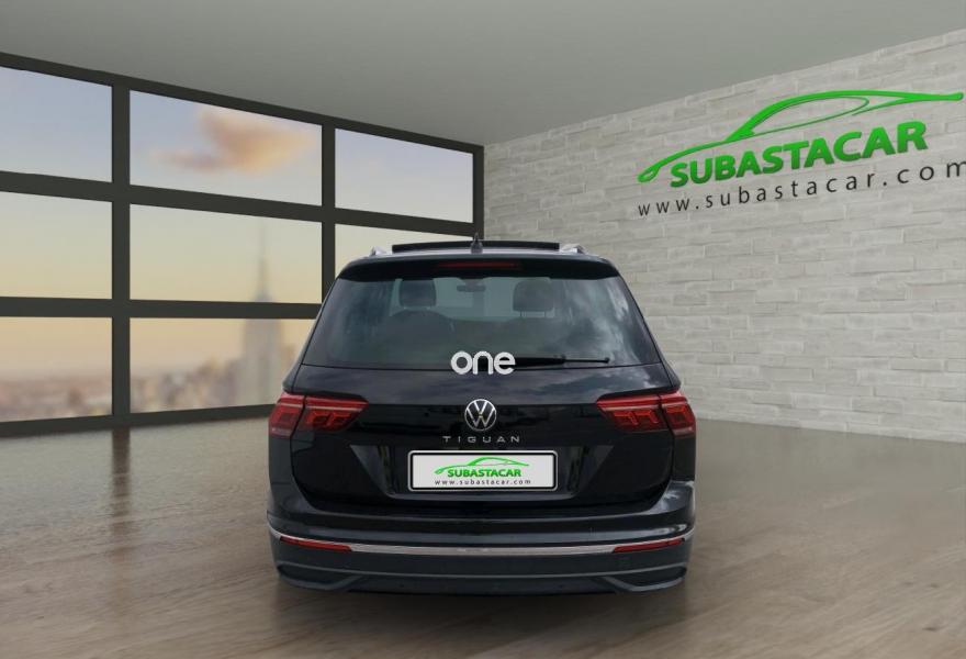 VOLKSWAGEN Tiguan 2021
