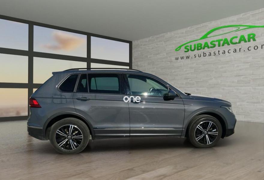 VOLKSWAGEN Tiguan 2021
