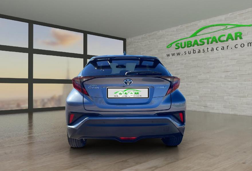TOYOTA C-HR 2021