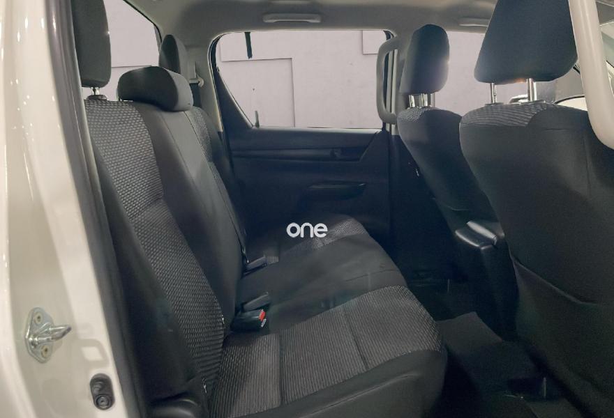 TOYOTA Hilux 2020
