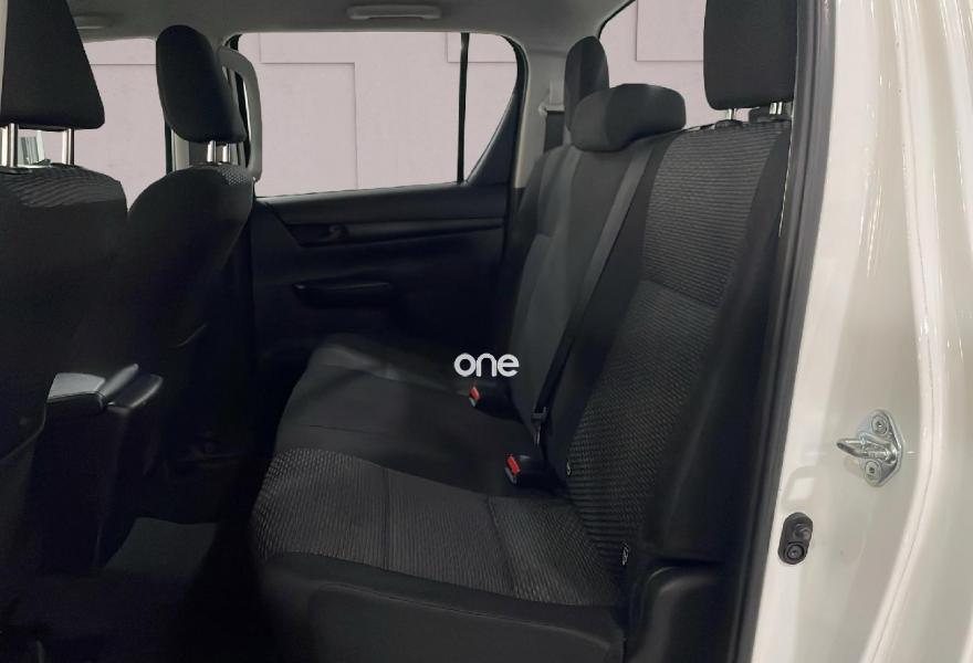 TOYOTA Hilux 2020