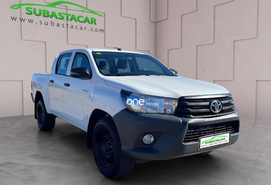 TOYOTA Hilux 2020