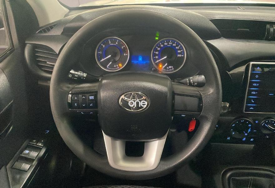 TOYOTA Hilux 2020