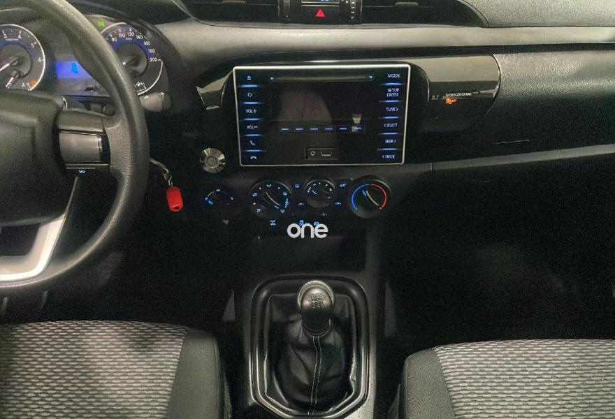 TOYOTA Hilux 2020