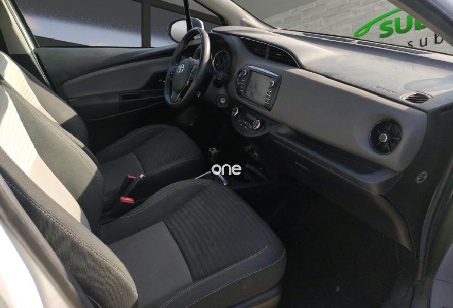 TOYOTA Yaris 2019