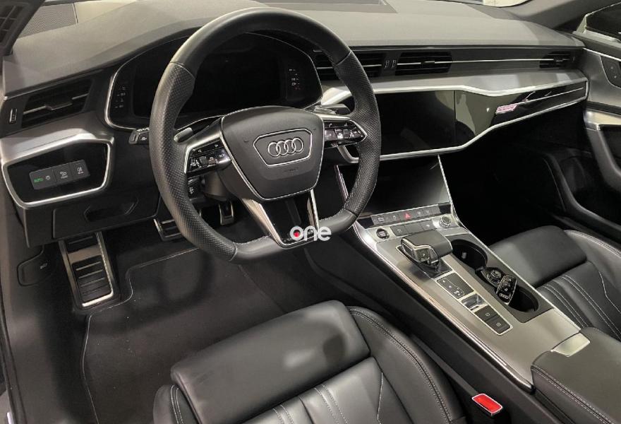 AUDI A6 2022