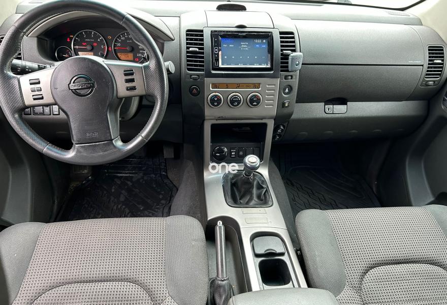 NISSAN Pathfinder 2005