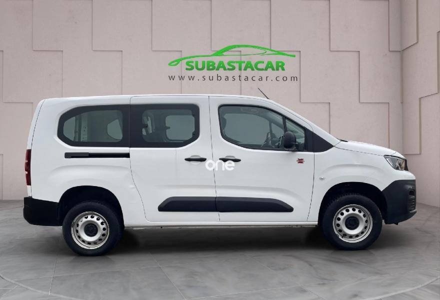 PEUGEOT Partner 2021