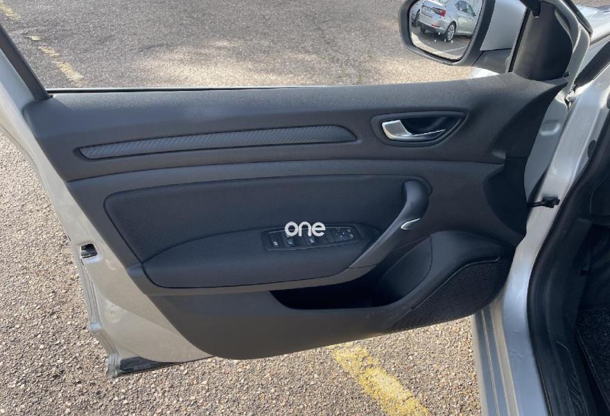 RENAULT Megane 2019
