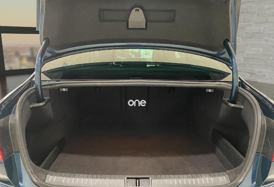 VOLKSWAGEN Passat 2019