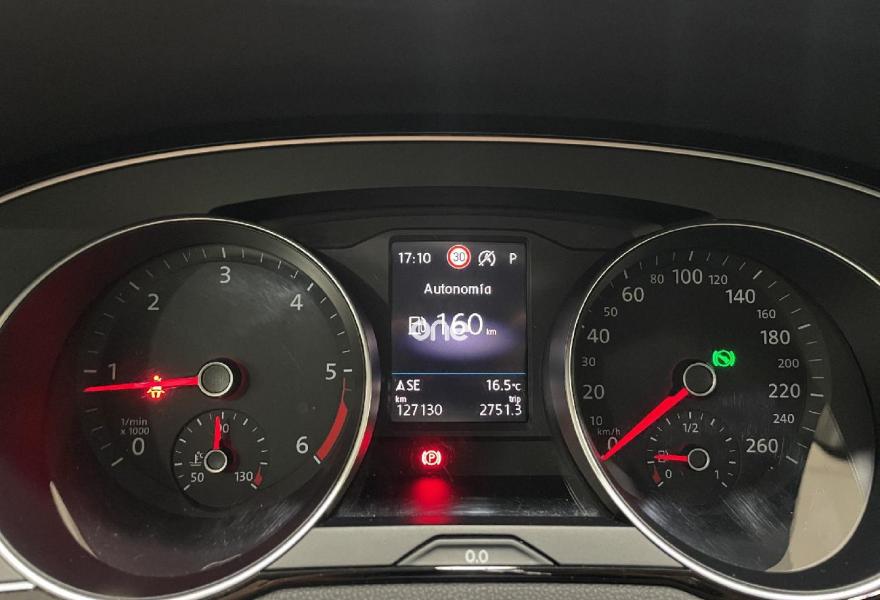 VOLKSWAGEN Passat 2019