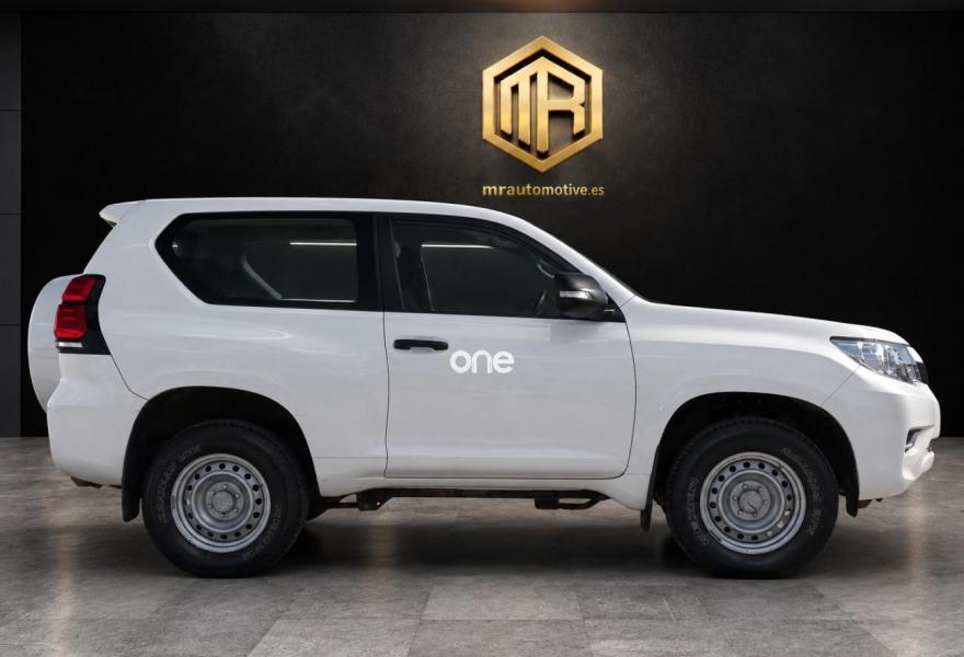 TOYOTA Land Cruiser 2021