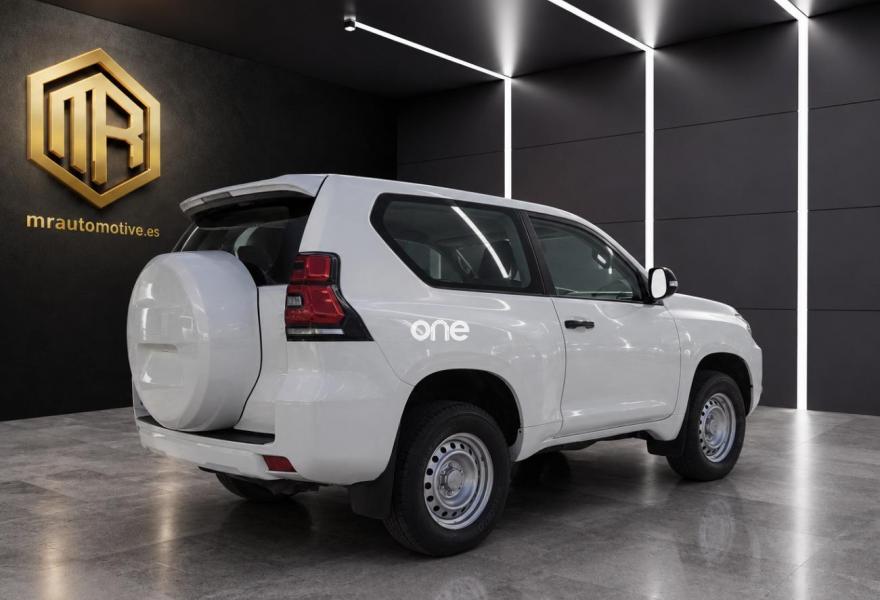 TOYOTA Land Cruiser 2021