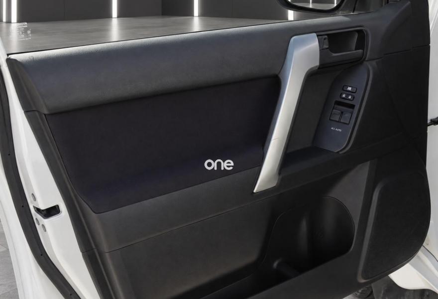 TOYOTA Land Cruiser 2021