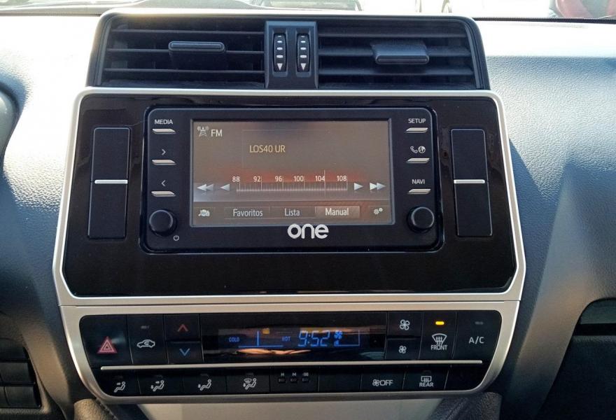 TOYOTA Land Cruiser 2021