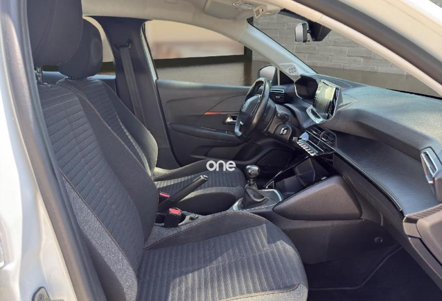 PEUGEOT 208 2022