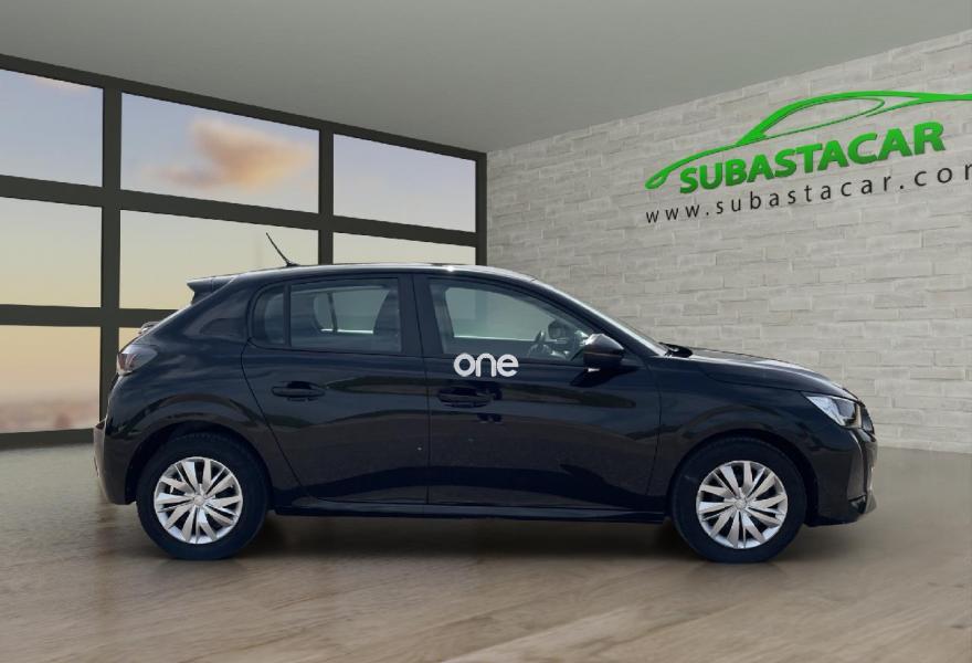 PEUGEOT 208 2021
