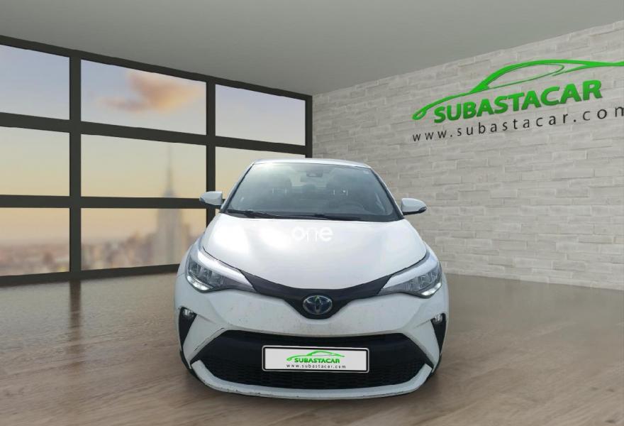 TOYOTA C-HR 2021