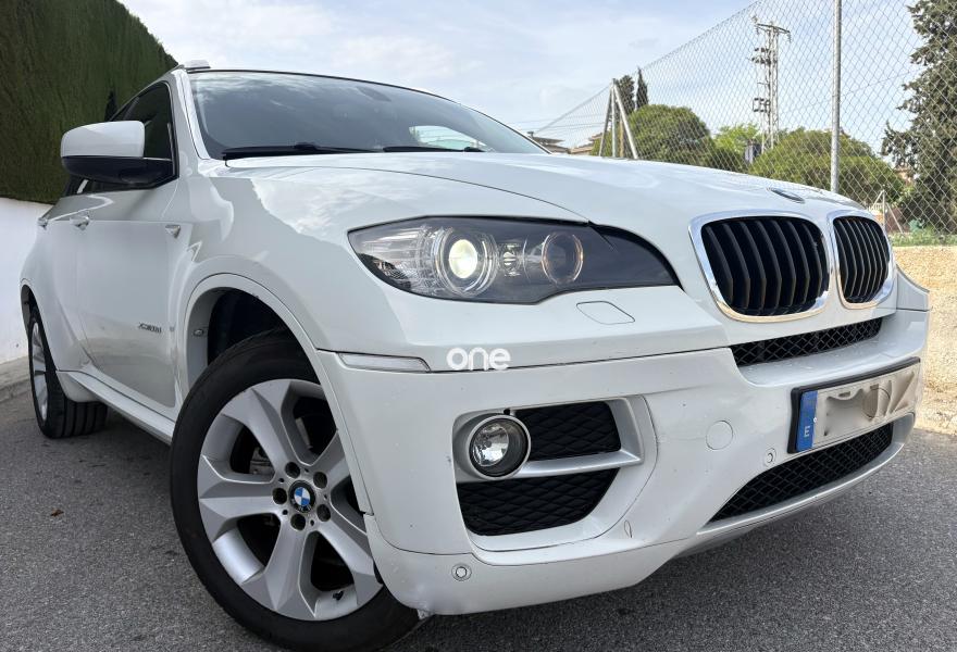 BMW X6 2013