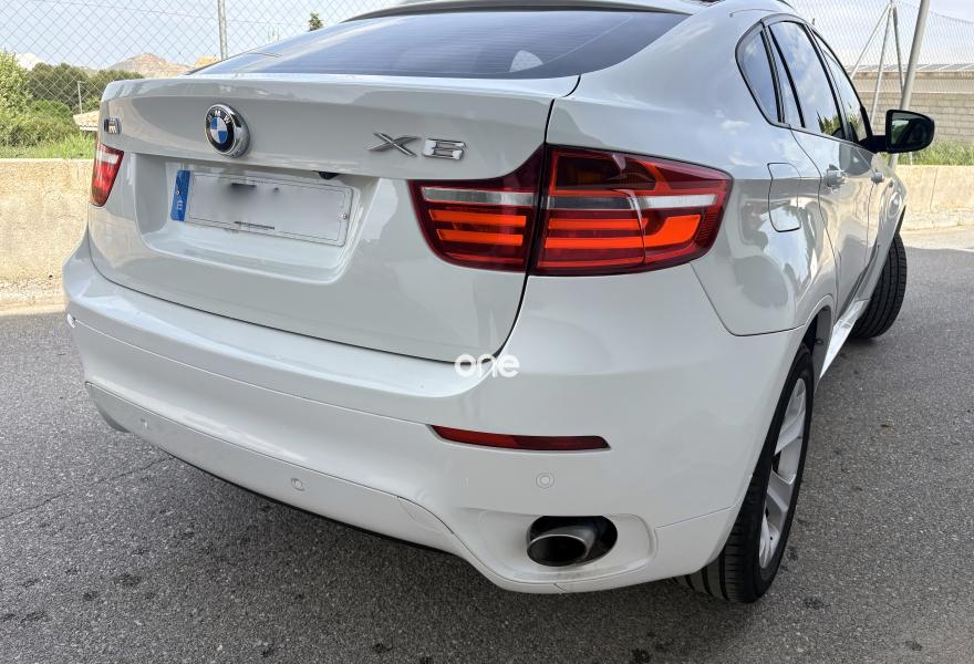 BMW X6 2013