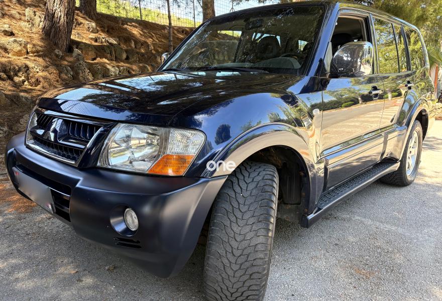MITSUBISHI Montero 2005