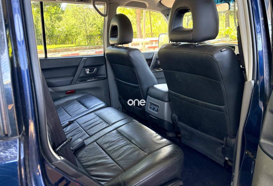 MITSUBISHI Montero 2005